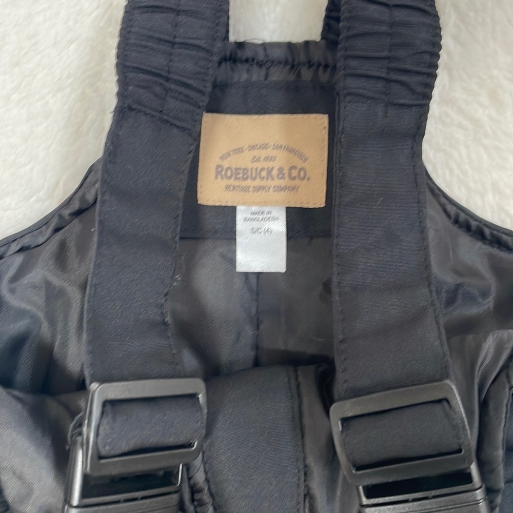 Black snow pants